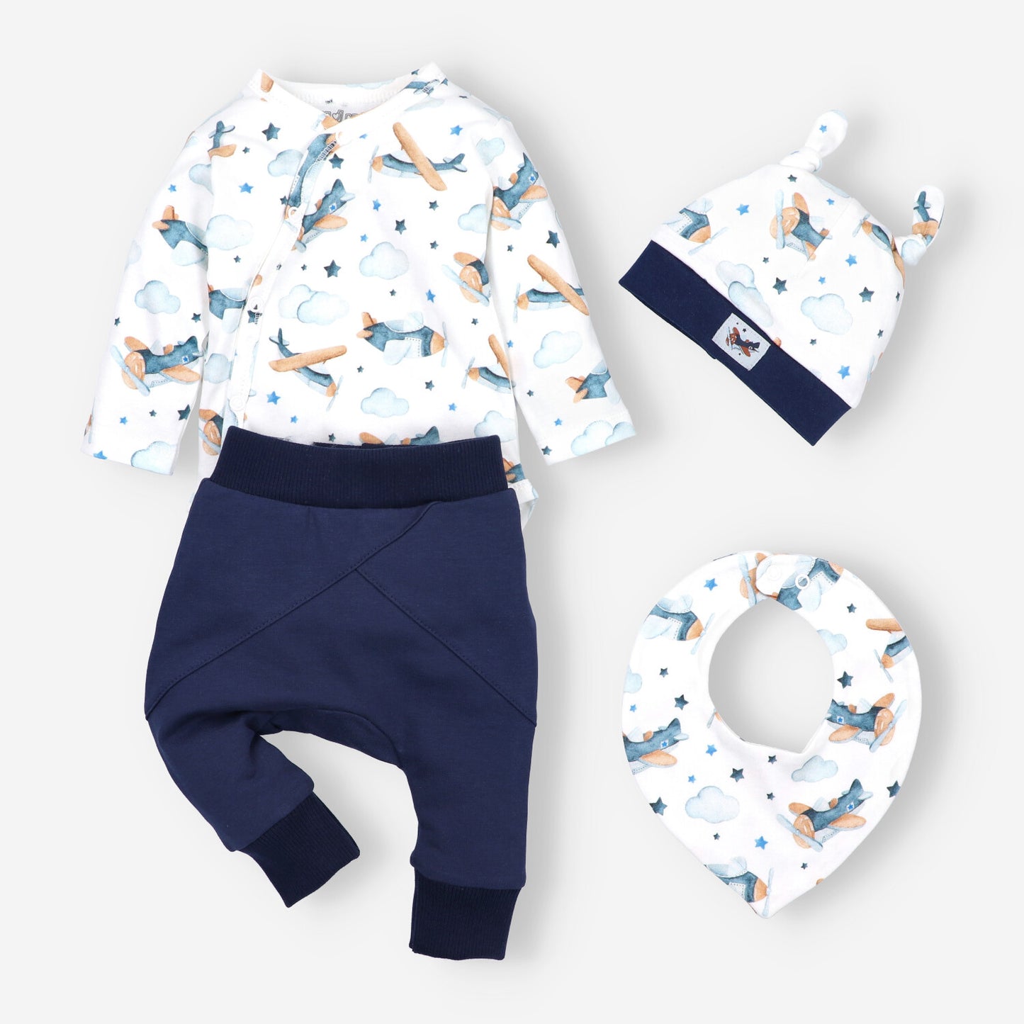 Conjunto NINI bebé 4 piezas con pantalón felpa recién nacido